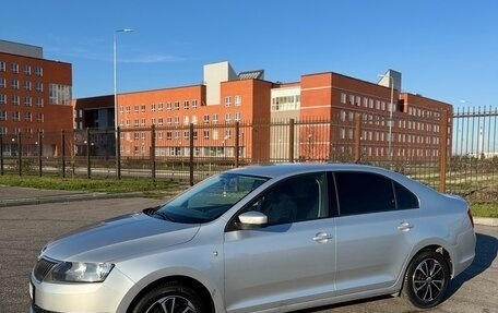 Skoda Rapid I, 2015 год, 950 000 рублей, 4 фотография