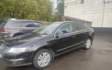 Volkswagen Passat B6, 2008 год, 715 000 рублей, 2 фотография