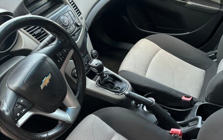 Chevrolet Cruze II, 2011 год, 650 000 рублей, 6 фотография