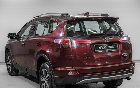 Toyota RAV4, 2017 год, 2 350 000 рублей, 7 фотография