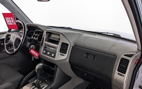 Mitsubishi Pajero IV, 2006 год, 1 290 000 рублей, 13 фотография