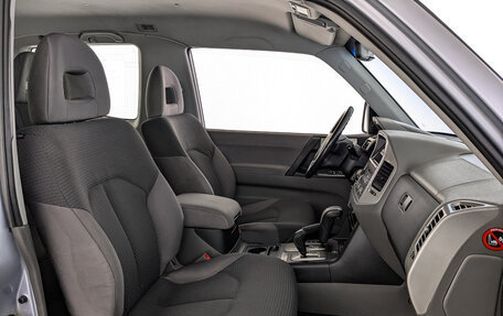 Mitsubishi Pajero IV, 2006 год, 1 290 000 рублей, 24 фотография