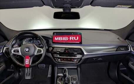 BMW 6 серия, 2021 год, 5 990 000 рублей, 14 фотография