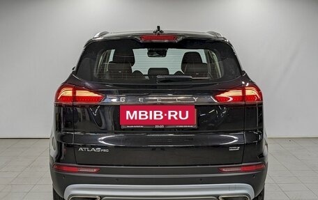 Geely Atlas, 2022 год, 1 930 000 рублей, 6 фотография