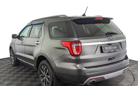 Ford Explorer VI, 2017 год, 2 750 000 рублей, 7 фотография