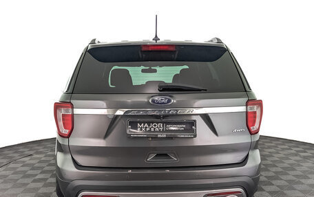 Ford Explorer VI, 2017 год, 2 750 000 рублей, 6 фотография