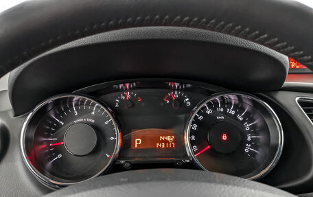 Peugeot 3008 I рестайлинг, 2012 год, 895 000 рублей, 16 фотография