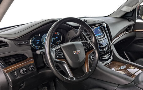 Cadillac Escalade IV, 2016 год, 4 250 000 рублей, 15 фотография