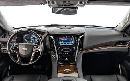 Cadillac Escalade IV, 2016 год, 4 250 000 рублей, 14 фотография