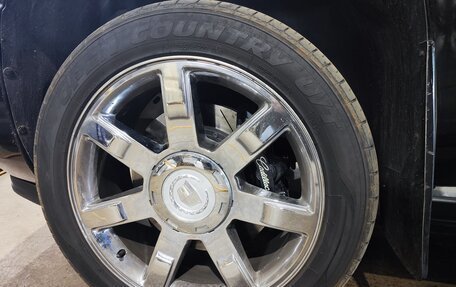 Cadillac Escalade III, 2008 год, 1 600 000 рублей, 7 фотография