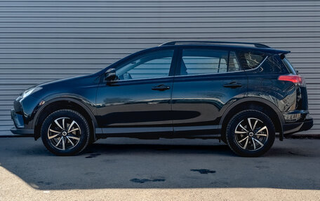 Toyota RAV4, 2018 год, 2 350 000 рублей, 8 фотография