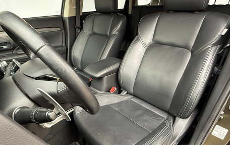 Mitsubishi Outlander III рестайлинг 3, 2020 год, 2 950 000 рублей, 13 фотография