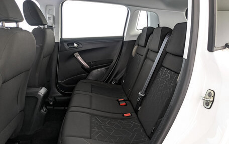 Peugeot 2008 II, 2014 год, 899 000 рублей, 18 фотография