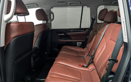 Lexus LX III, 2017 год, 8 350 000 рублей, 18 фотография
