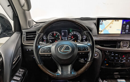 Lexus LX III, 2017 год, 8 350 000 рублей, 21 фотография