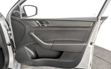 Skoda Rapid I, 2014 год, 950 000 рублей, 24 фотография