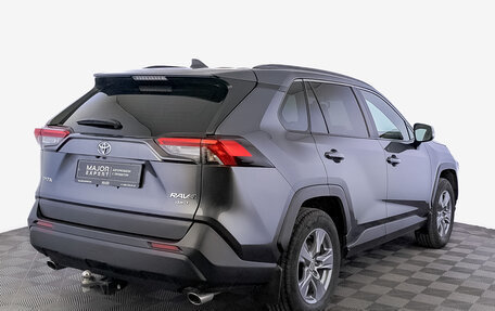 Toyota RAV4, 2022 год, 3 850 000 рублей, 5 фотография