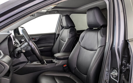 Toyota RAV4, 2022 год, 3 850 000 рублей, 20 фотография