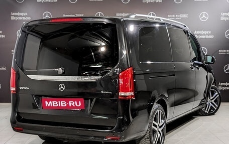 Mercedes-Benz V-Класс, 2021 год, 8 050 000 рублей, 5 фотография