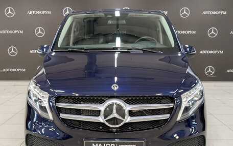 Mercedes-Benz V-Класс, 2021 год, 8 745 000 рублей, 2 фотография