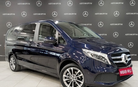 Mercedes-Benz V-Класс, 2021 год, 8 745 000 рублей, 3 фотография