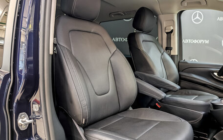 Mercedes-Benz V-Класс, 2021 год, 8 745 000 рублей, 24 фотография