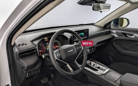 Haval Jolion, 2024 год, 1 900 000 рублей, 16 фотография