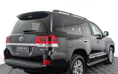 Toyota Land Cruiser 200, 2018 год, 7 350 000 рублей, 5 фотография