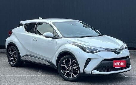 Toyota C-HR I рестайлинг, 2022 год, 1 470 000 рублей, 3 фотография