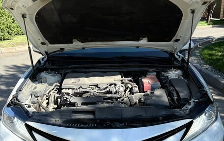 Toyota Camry, 2021 год, 3 000 000 рублей, 18 фотография