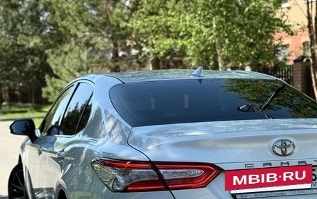 Toyota Camry, 2021 год, 3 000 000 рублей, 6 фотография