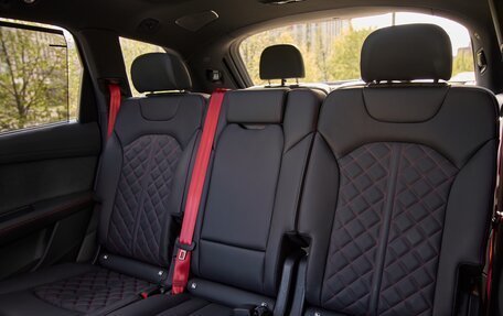 Audi Q7, 2024 год, 14 975 000 рублей, 31 фотография