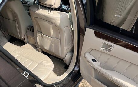 Mercedes-Benz E-Класс, 2013 год, 2 300 000 рублей, 17 фотография