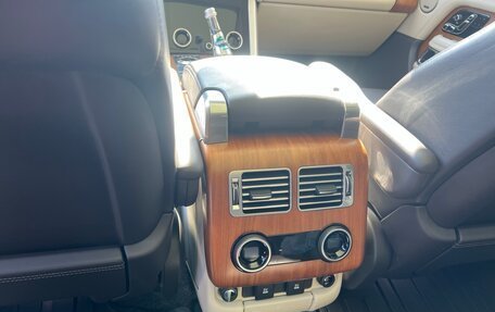 Land Rover Range Rover IV рестайлинг, 2020 год, 10 200 000 рублей, 8 фотография