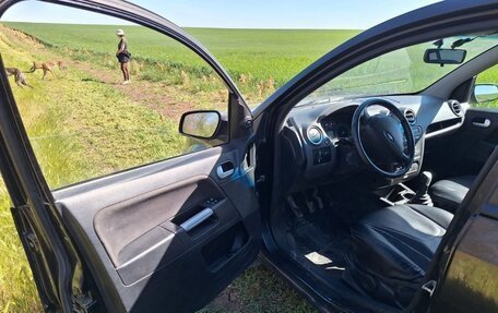 Ford Fusion I, 2006 год, 450 000 рублей, 2 фотография
