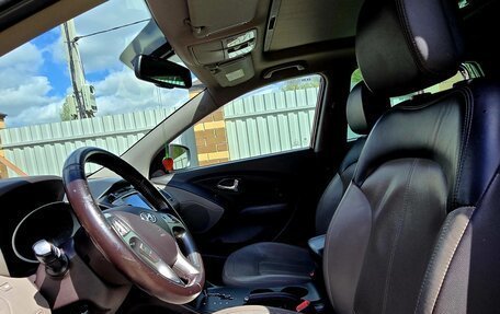 Hyundai ix35 I рестайлинг, 2010 год, 1 300 000 рублей, 7 фотография