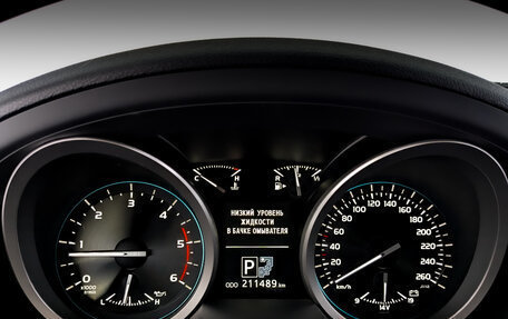 Toyota Land Cruiser 200, 2012 год, 3 900 000 рублей, 13 фотография