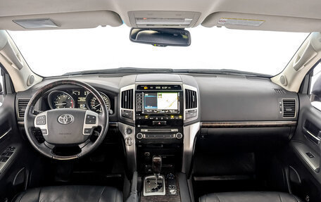 Toyota Land Cruiser 200, 2012 год, 3 900 000 рублей, 14 фотография