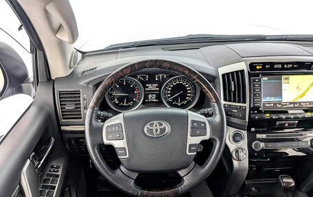 Toyota Land Cruiser 200, 2012 год, 3 900 000 рублей, 23 фотография