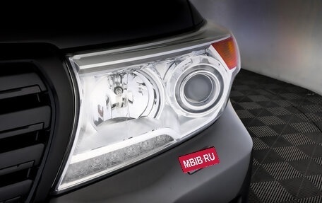 Toyota Land Cruiser 200, 2012 год, 3 900 000 рублей, 17 фотография