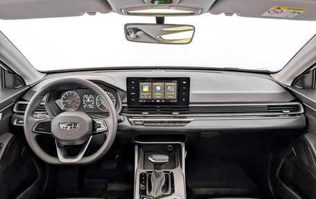 Geely Emgrand, 2024 год, 1 900 000 рублей, 14 фотография