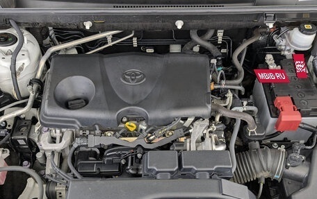 Toyota RAV4, 2020 год, 3 400 000 рублей, 9 фотография