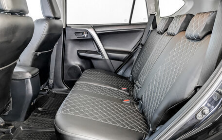 Toyota RAV4, 2018 год, 2 100 000 рублей, 12 фотография