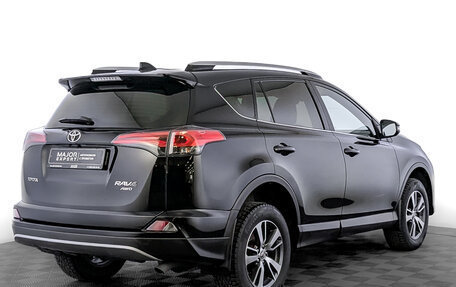 Toyota RAV4, 2018 год, 2 100 000 рублей, 5 фотография