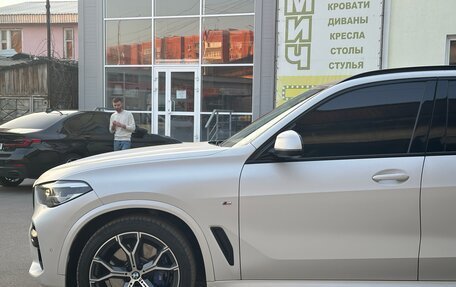 BMW X5, 2019 год, 7 050 000 рублей, 2 фотография