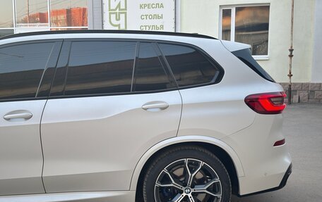 BMW X5, 2019 год, 7 050 000 рублей, 3 фотография
