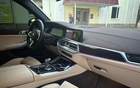 BMW X5, 2019 год, 7 050 000 рублей, 13 фотография