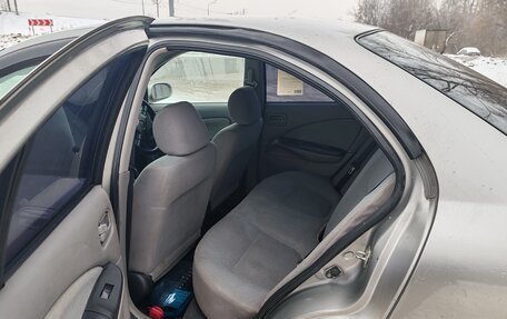 Nissan Bluebird Sylphy II, 2001 год, 410 000 рублей, 12 фотография
