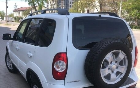 Chevrolet Niva I рестайлинг, 2013 год, 715 000 рублей, 6 фотография
