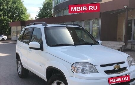Chevrolet Niva I рестайлинг, 2013 год, 715 000 рублей, 5 фотография